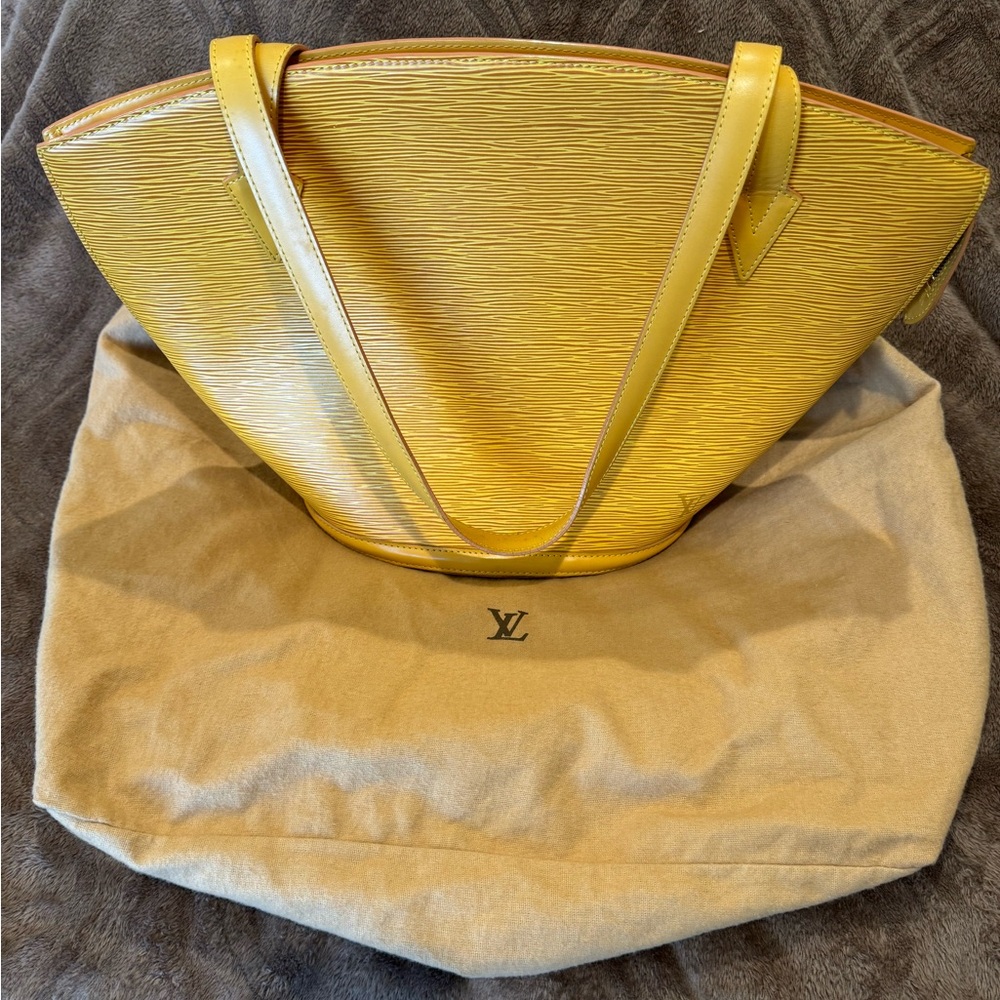Louis Vuitton Authentic Yellow Epi Leather Purse w/purple interior. GUC